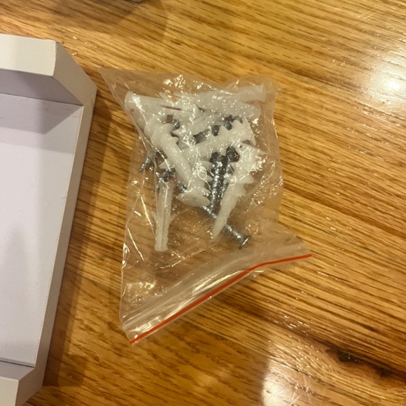 White shelves - Picture 2 of 3